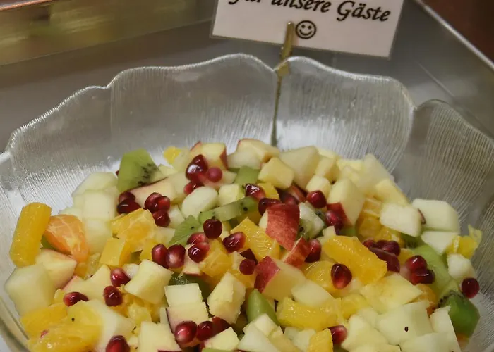 Hotel Gruener Baum Genthin